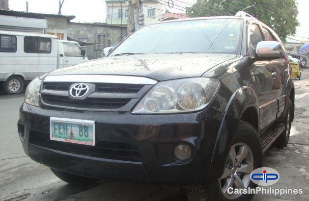 Picture of Toyota Fortuner Automatic 2005